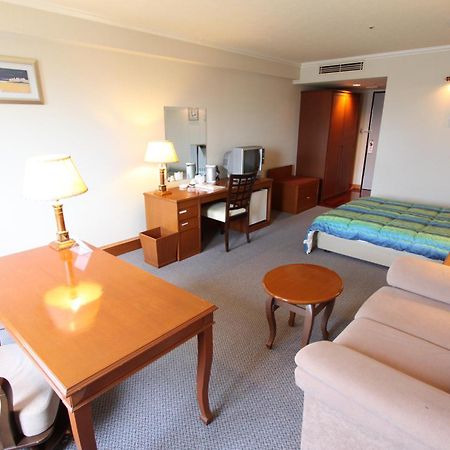 Station Hotel Au Tsu Bilik gambar